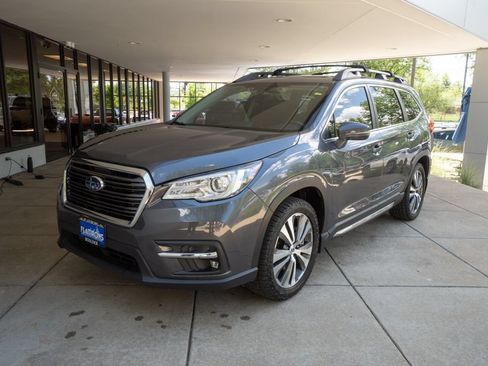 Used 2019 Subaru Ascent Limited w/ Popular Package #2 AWD/4WD image 3