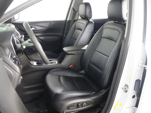 Used 2022 Chevrolet Equinox LT AWD/4WD image 26