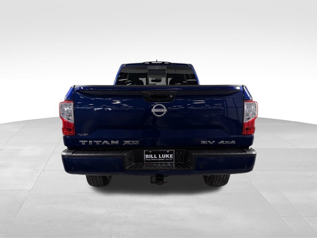 Used 2024 Nissan Titan SV w/ SV Convenience Package AWD/4WD image 8