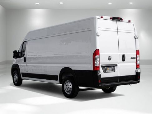 Used 2023 RAM ProMaster 3500 w/ Driver Convenience Group image 8