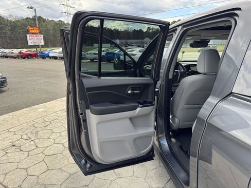Used 2023 Honda Ridgeline RTL-E image 8