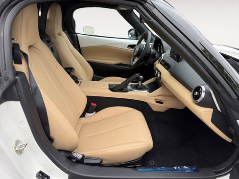 New 2026 MAZDA MX-5 Miata Grand Touring image 19