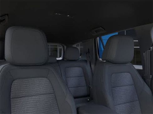 New 2025 Chevrolet Equinox LT image 24