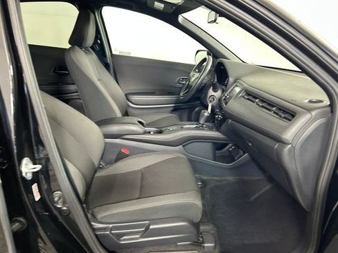 Used 2022 Honda HR-V Sport image 28
