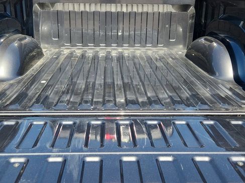 Used 2023 RAM 1500 Big Horn AWD/4WD image 17