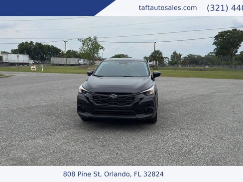 Used 2024 Subaru Crosstrek 2.0i AWD/4WD image 2