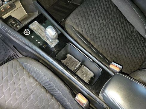 Certified 2021 Nissan Kicks SV FWD image 21