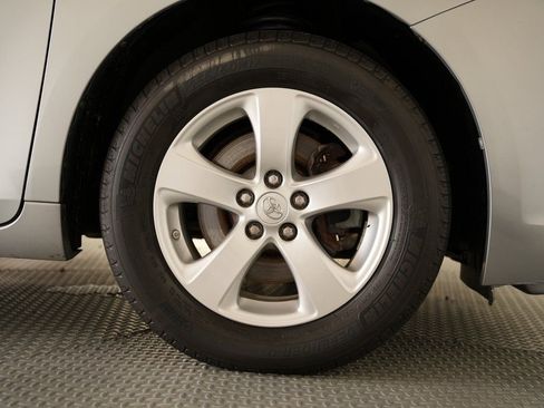 Used 2015 Toyota Sienna L image 56