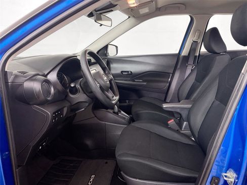 Used 2024 Nissan Kicks S FWD image 5