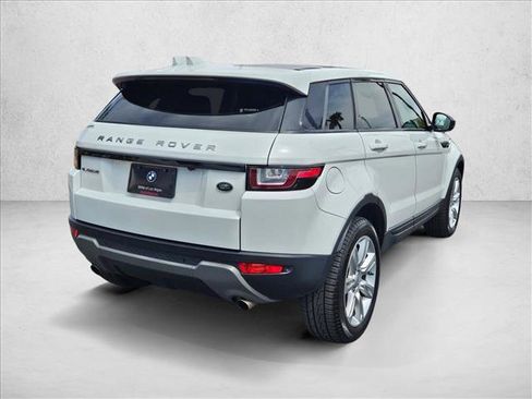 Used 2019 Land Rover Range Rover Evoque SE Premium AWD/4WD image 5