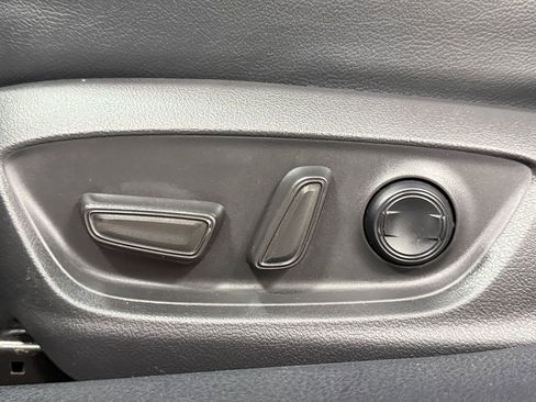 Used 2020 Toyota Camry SE image 22