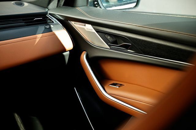 New 2026 Jaguar F-PACE R-Dynamic S AWD/4WD image 35