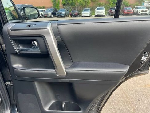 Used 2024 Toyota 4Runner SR5 Premium w/ Moonroof Package AWD/4WD image 13
