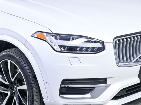 Certified 2023 Volvo XC90 B5 Plus image 39