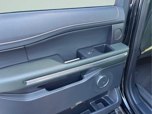 Used 2022 Ford Expedition Timberline image 31