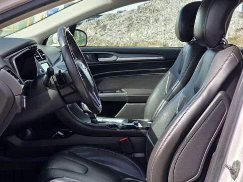 Used 2014 Ford Fusion Titanium image 18