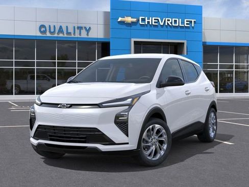 New 2027 Chevrolet Bolt LT image 6
