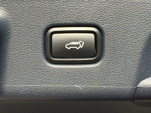 Used 2024 Hyundai Palisade Calligraphy image 20