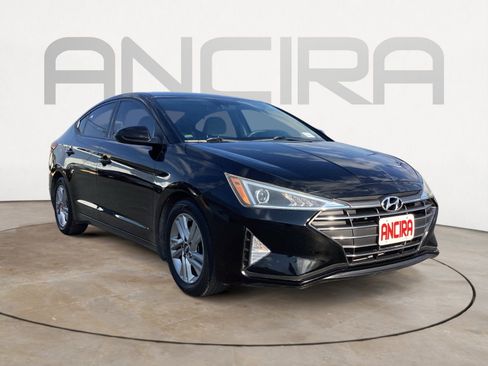 Used 2019 Hyundai Elantra SEL image 7