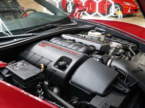 Used 2012 Chevrolet Corvette Coupe w/ Roof Package RWD image 29