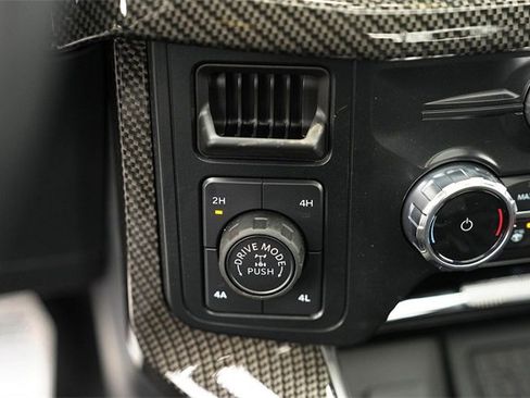 New 2025 Ford F150 Lariat w/ Equipment Group 502A High image 28