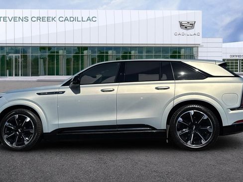 Used 2025 Cadillac Escalade IQ Sport 2 image 6