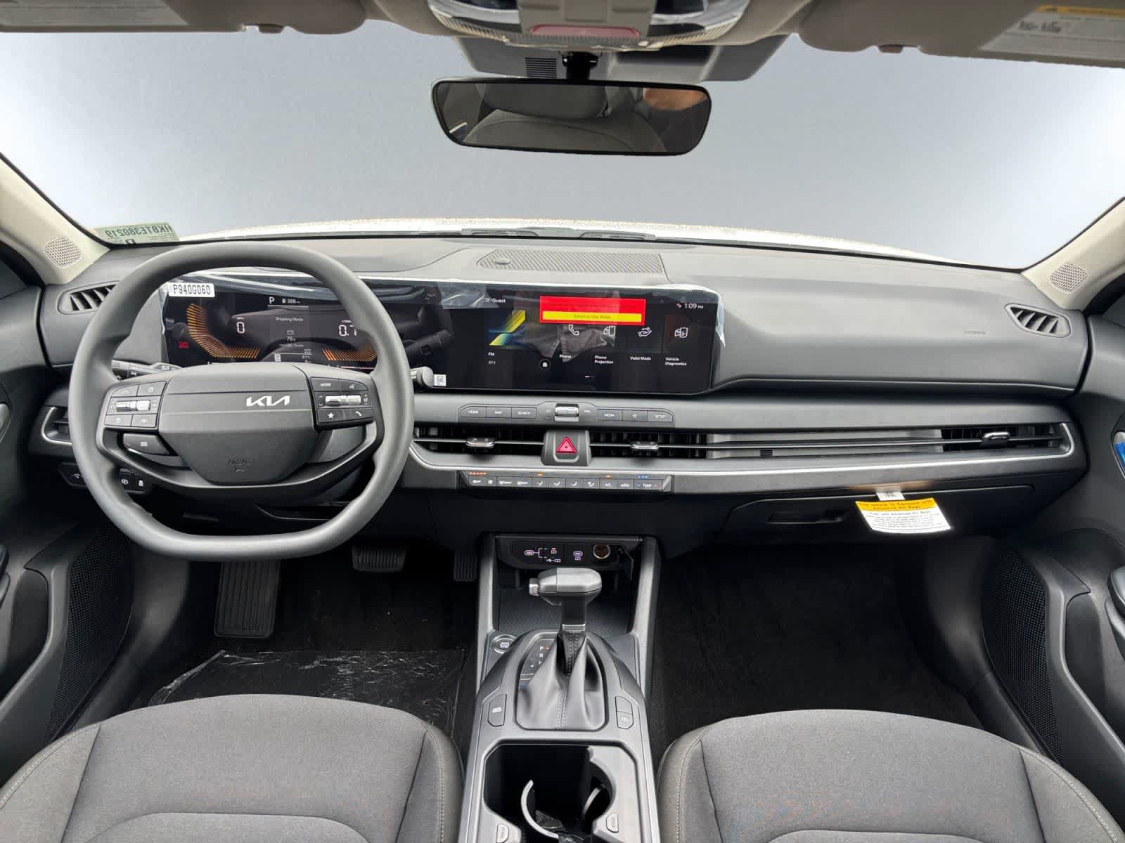 New 2026 Kia K4 FWD image 9