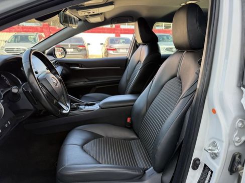 Used 2023 Toyota Camry SE image 24
