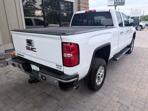 Used 2018 GMC Sierra 2500 SLE w/ HD SLE Preferred Plus Package AWD/4WD image 48