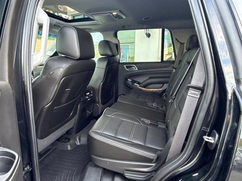 Used 2015 GMC Yukon Denali w/ Premium Package AWD/4WD image 13