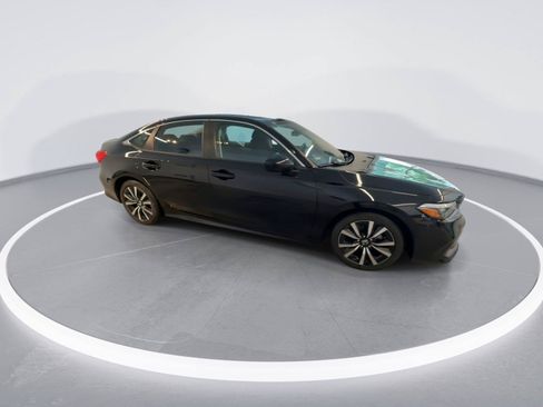 Used 2024 Honda Civic EX image 1