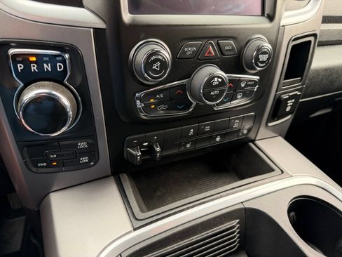 Used 2022 RAM 1500 Warlock AWD/4WD image 29