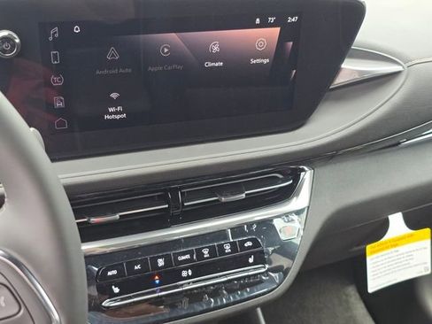 New 2026 Buick Envista Avenir image 9