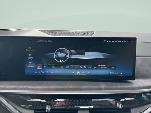 New 2026 BMW X5 xDrive40i w/ M Sport Package image 20