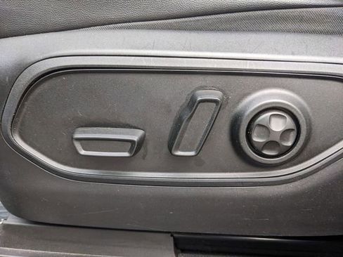 Used 2024 Jeep Grand Cherokee Altitude AWD/4WD image 14