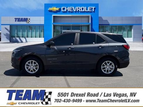 Certified 2022 Chevrolet Equinox LS w/ LS Convenience Package FWD image 1