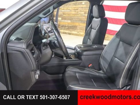 Used 2023 GMC Yukon SLT AWD/4WD image 41