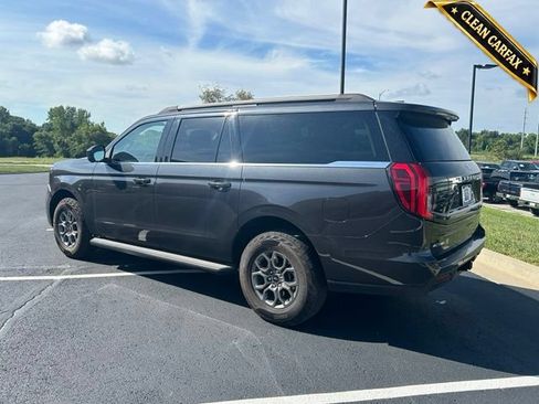 Used 2025 Ford Expedition Max Active RWD image 5