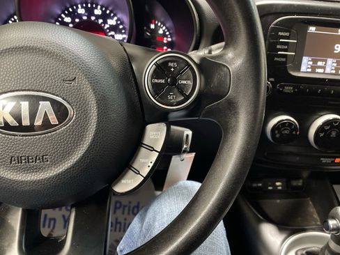 Certified 2017 Kia Soul image 23