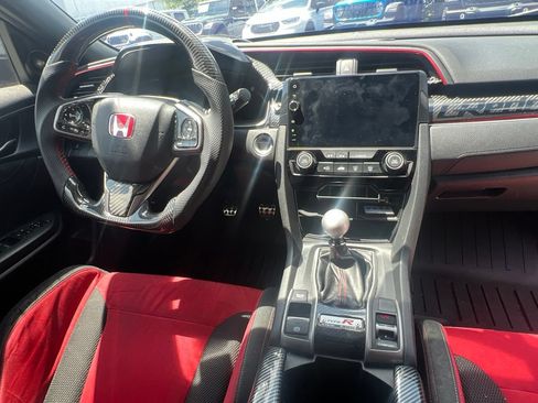 Used 2019 Honda Civic Type R image 24