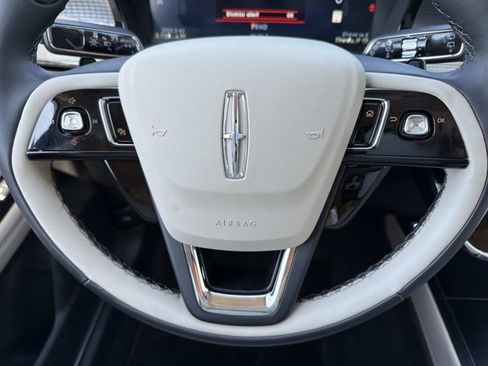 New 2026 Lincoln Corsair Premiere FWD image 26