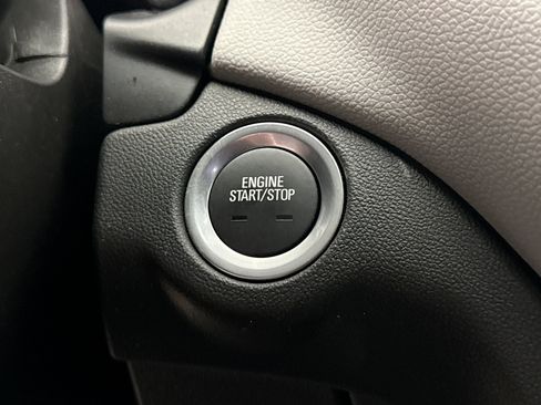 Used 2024 Chevrolet Equinox LS w/ LS Convenience Package AWD/4WD image 20