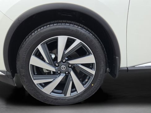 Used 2018 Nissan Murano Platinum w/ Cargo Package image 31