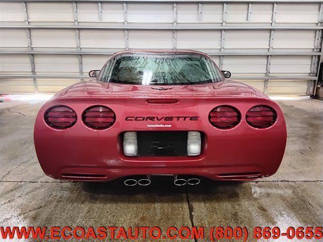 Used 2001 Chevrolet Corvette Coupe w/ Preferred Equipment Group1 RWD image 8