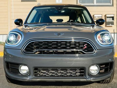 Used 2019 MINI Cooper Countryman S w/ Premium Package FWD image 2