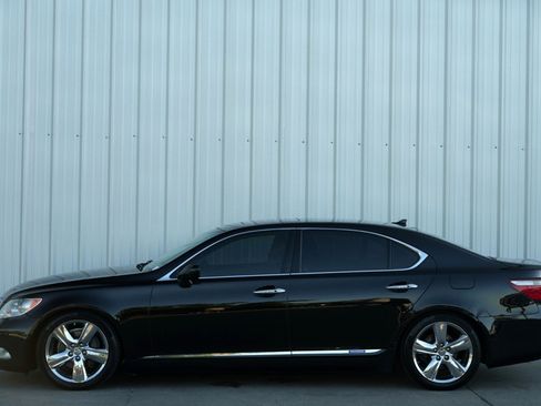 Used 2007 Lexus LS 460 L image 50