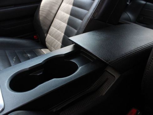 Used 2007 Ford Mustang GT RWD image 17