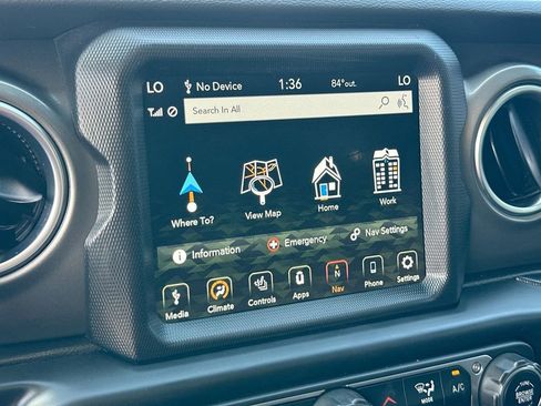 Used 2023 Jeep Wrangler Unlimited Rubicon 4xe w/ Cold Weather Group AWD/4WD image 13