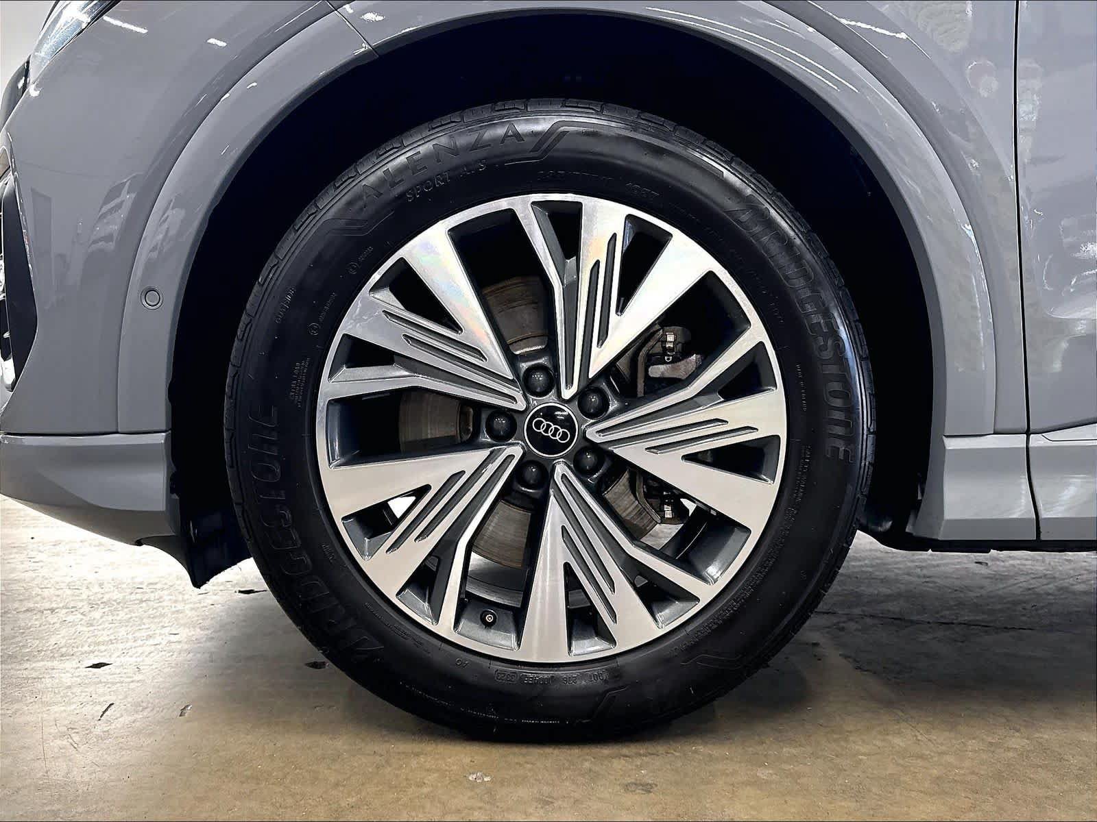 Used 2024 Audi Q4 e-tron Premium Plus w/ Premium Plus RWD image 12