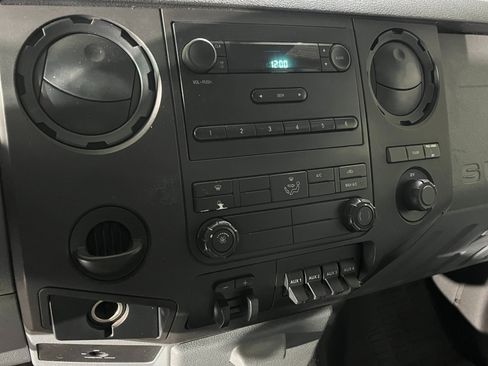 Used 2013 Ford F450 XL RWD image 18
